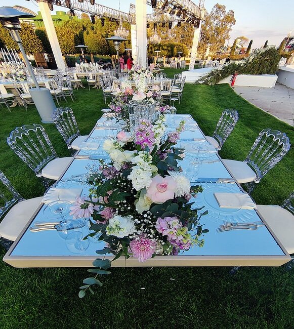 Top Event Catering Trends for 2025